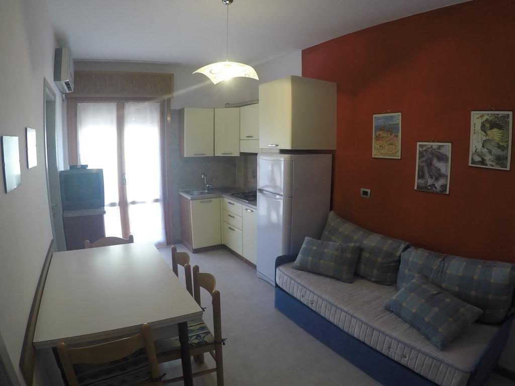 Condominio Cristina - Agenzia Cocal Caorle Bagian luar foto